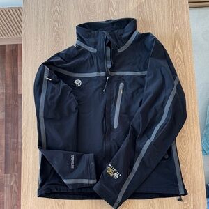 Men's Black Performance Jacket by Mountain Hardwear